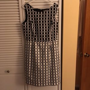 Banana Republic black and white dress